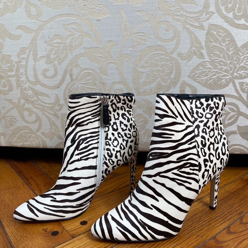 Guess Cow Hair Leopard Animal Print Bootie Sz 10M